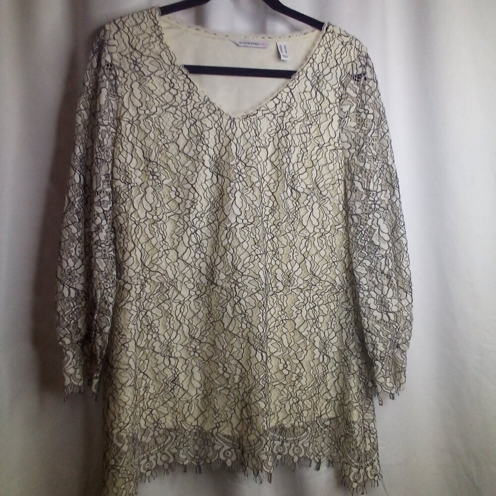 Isaac Mizrahi Live Blouse S Women 3/4 Sleeve Lace Lined Off White Black